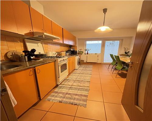 Apartament 2 camere decomandat, C.R.Vivu