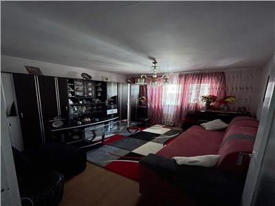 Apartament 3 camere , Etaj 1 , Dej Triaj