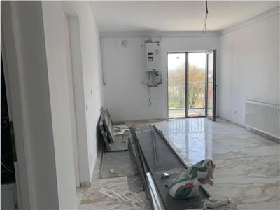 Apartament 2 camere, zona Black Tulip